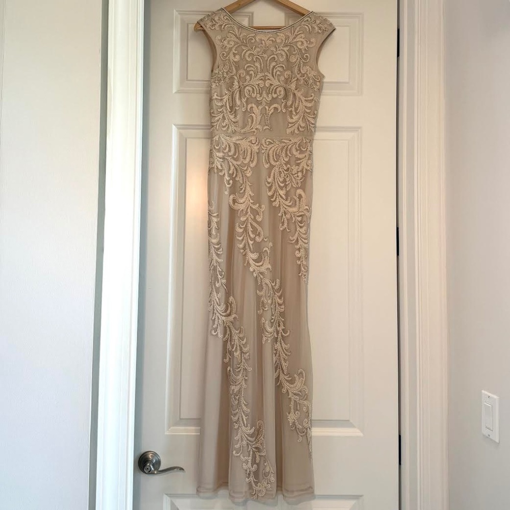 Aidan Mattox Beaded Champagne Gown Size 2